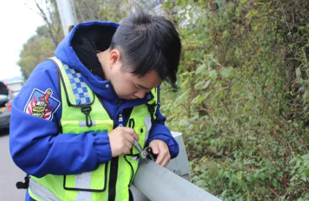 波形護(hù)欄厚度檢測